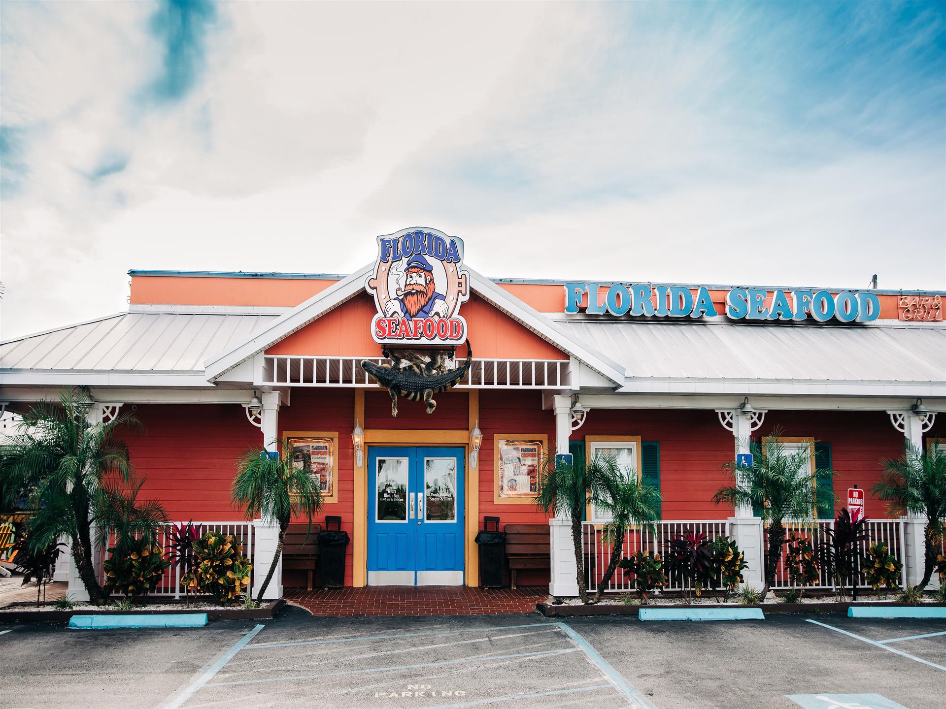 Florida’s Seafood Bar & Grill Restaurants of Brevard